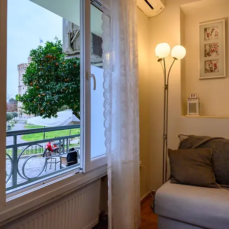 Cosy And Deluxe White Tower 1 Bedroom Flat *