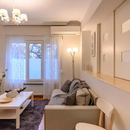 Cosy And Deluxe White Tower 1 Bedroom Flat Thessaloniki