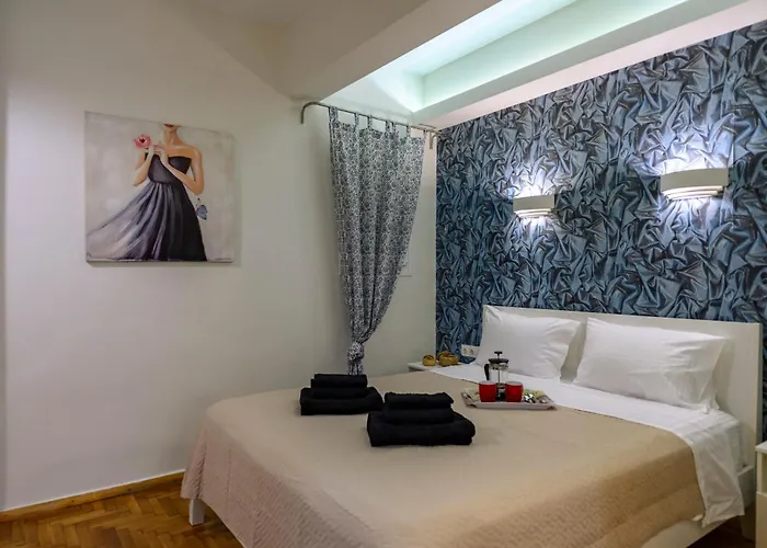 Cosy And Deluxe White Tower 1 Bedroom Flat * Салоники